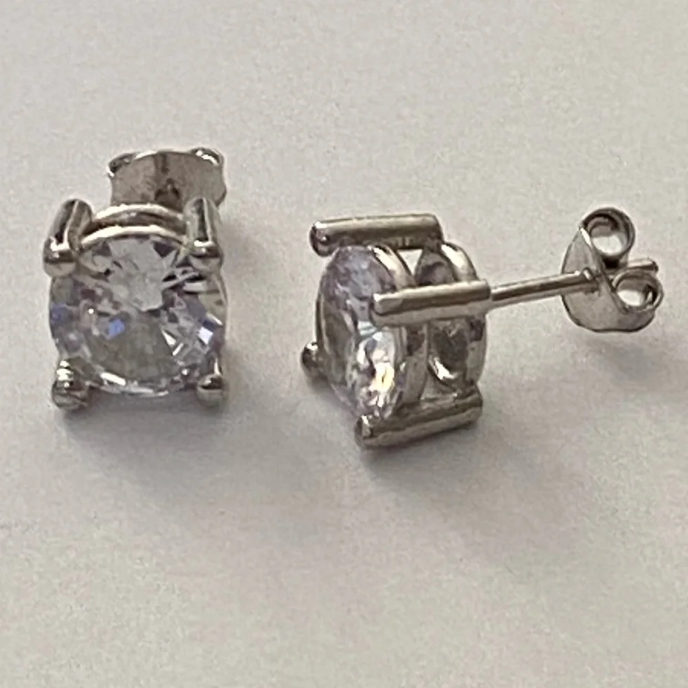925 Silver 7mm cz earrings cubic zirconia cz stone stunning